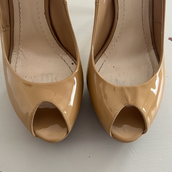 Christian Dior tan platform peep toe stiletto - Picture 2 of 9